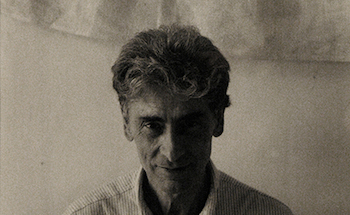 Sergio Larraín, de la serie "Ropa Tendida", 1992